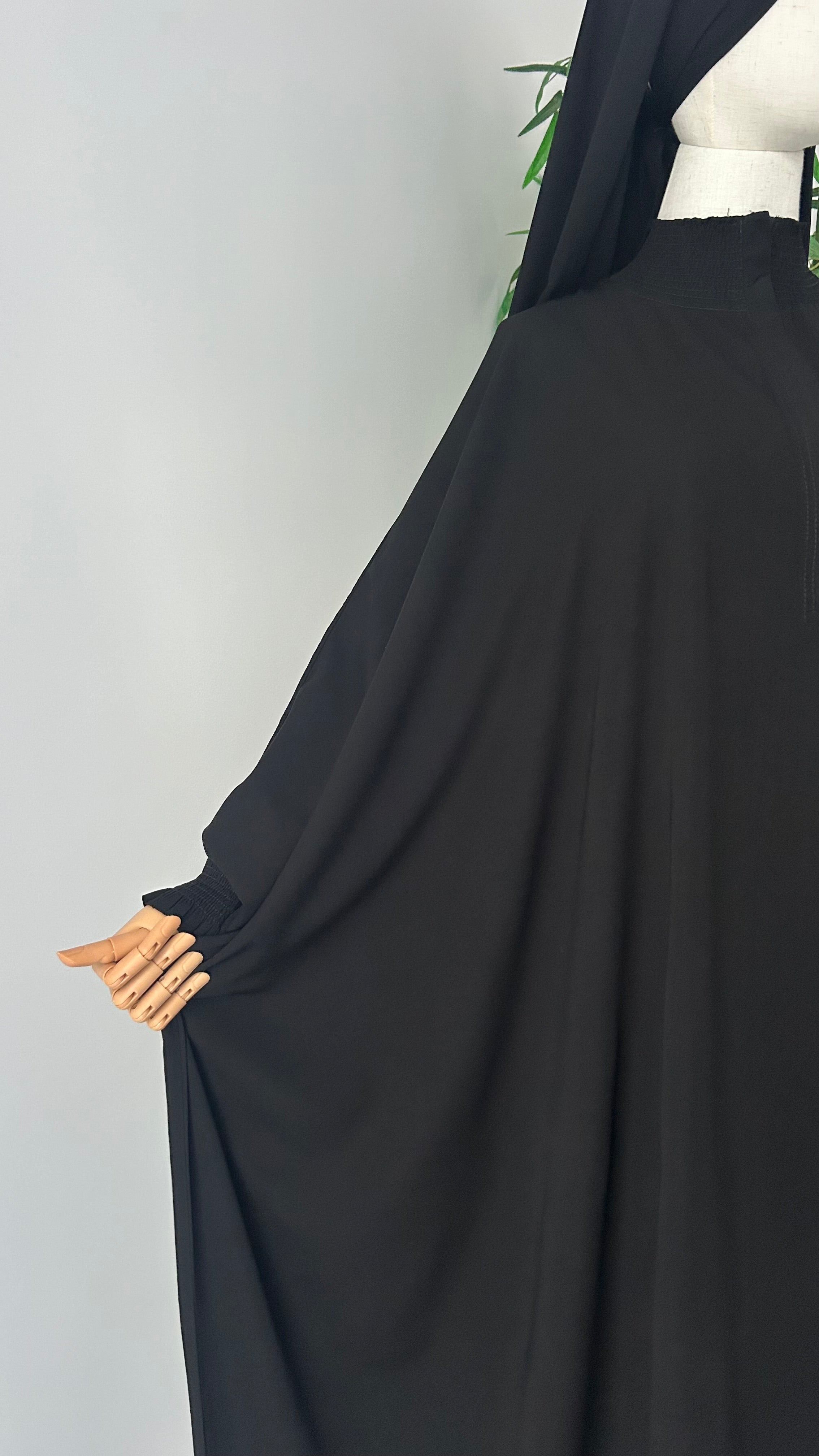 Ensemble Nissah Mastoura Noir