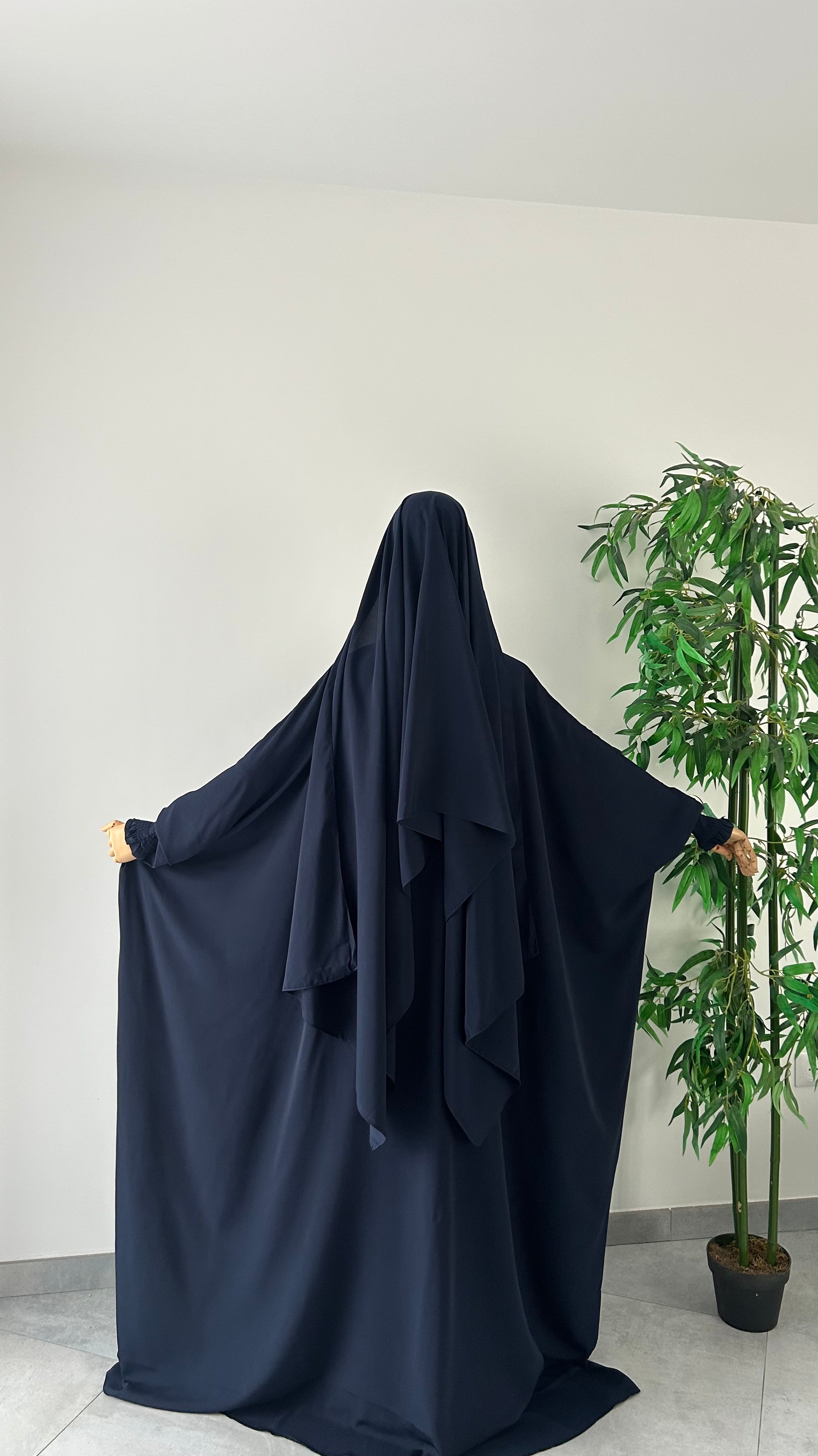 Ensemble Nissah Mastoura Bleu