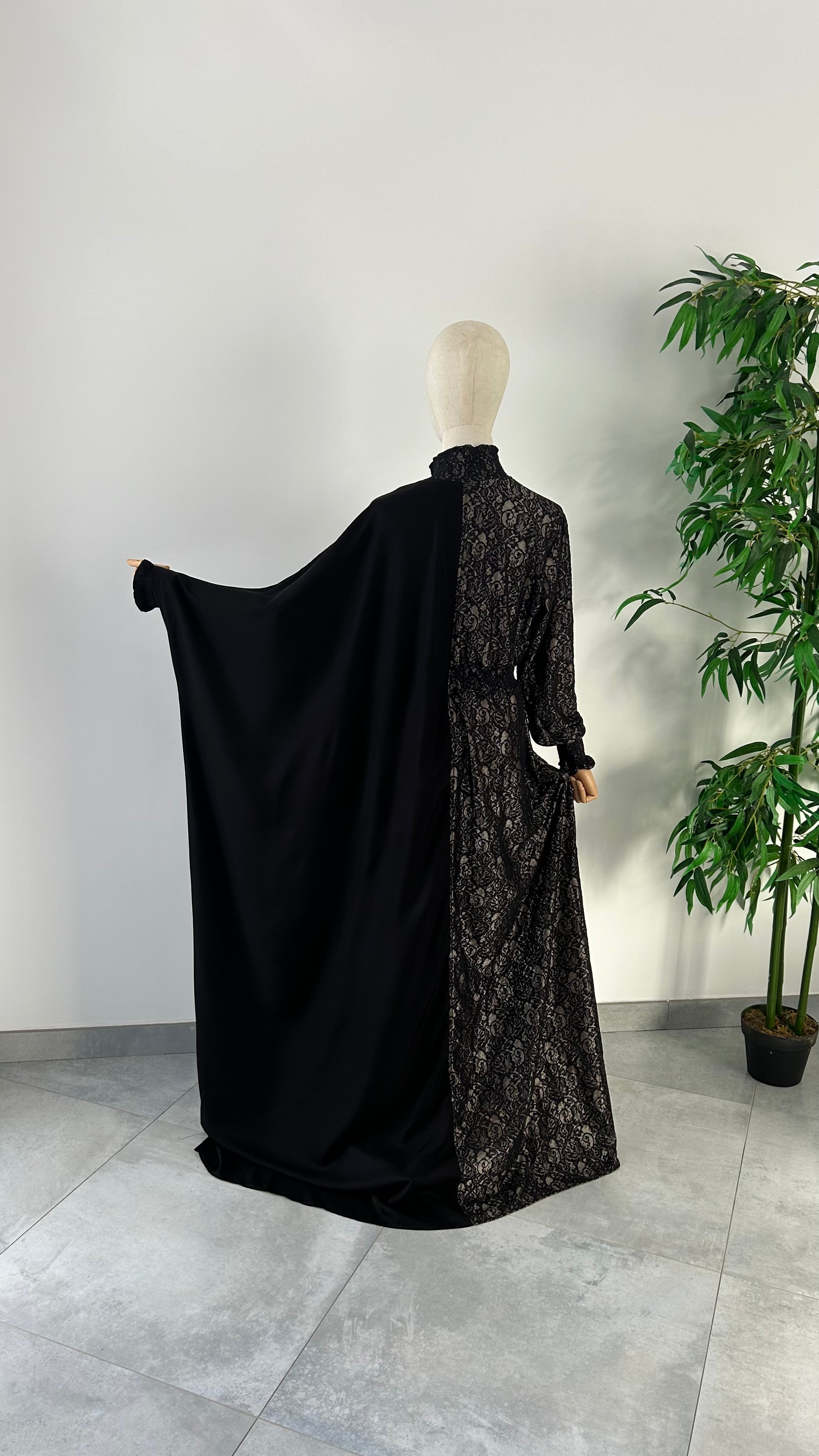 Abaya Nouha Noir Dentelle