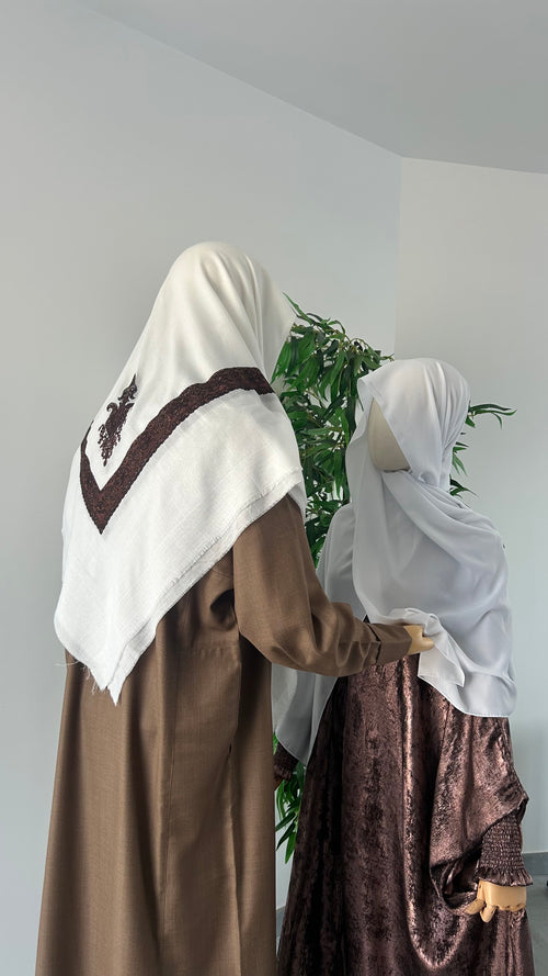 Qamis Saoudien Marron